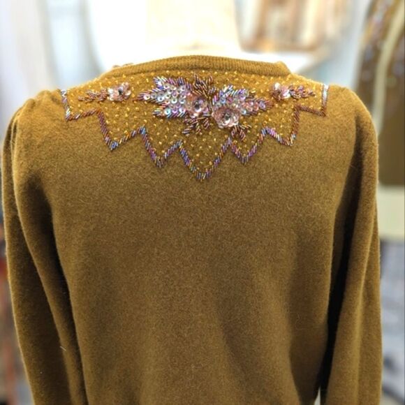 Vintage Beaded Angora Sweater - Picture 9 of 11